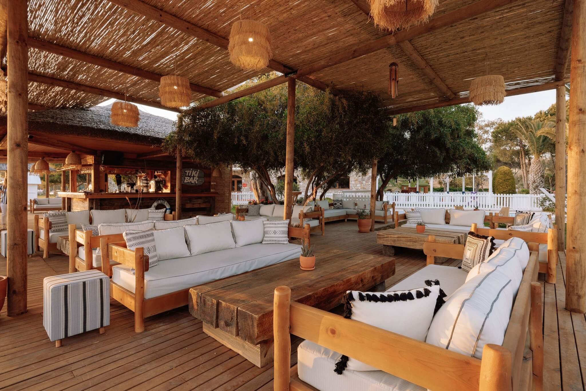 MW Phokaia Beach & Resort - Tiki Bar